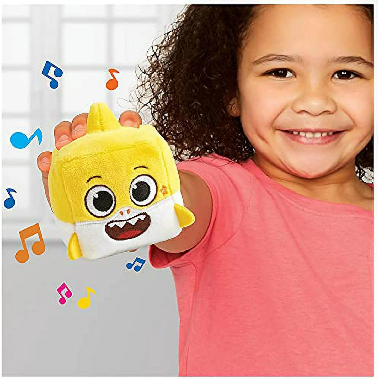 PinkFong Shark Family Sound Cube - Yellow